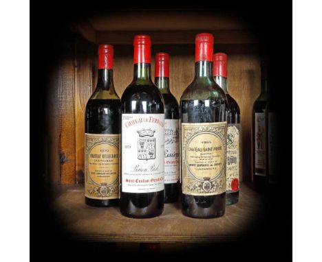   Vintage wine lot from the castles of Saint-Émilion, Bordeaux, 1964-1982, 5b x 0.75l Vintage wine lot from the castles of Sa