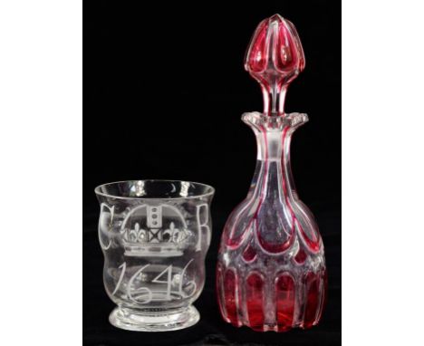 AN ENGRAVED GLASS BEAKER WITH CROWN, INITIALS CR AND DATE 1646, 9CM H, ENGRAVED RD 75175 AND A CRANBERRY FLASHED  AND CUT GLA