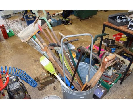 Large quantity of various hand tools