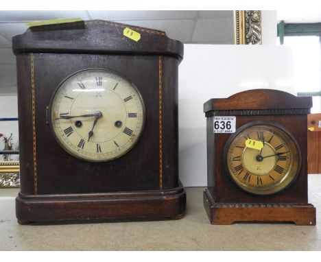2x Vintage Mantel Clocks 