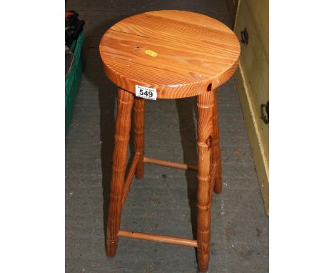 Pine Stool 