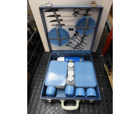 Vintage Picnic Set 