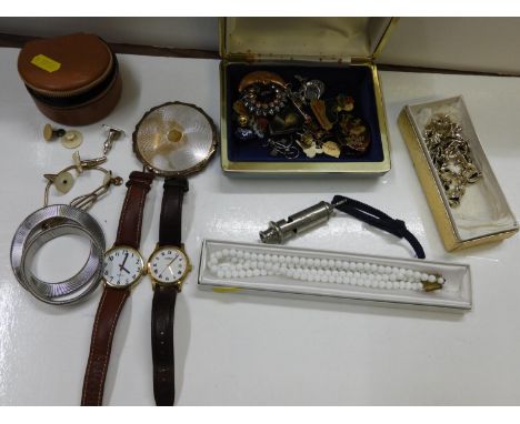 Quantity of Vintage Costume Jewellery 