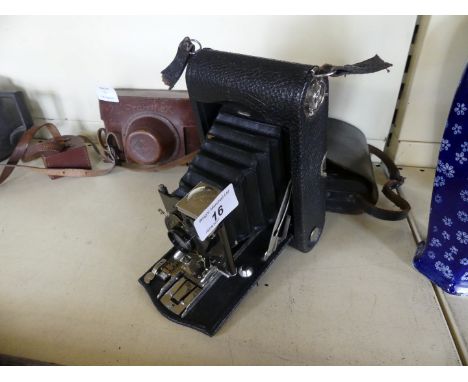 A rare Praktiflex camera with Carl Zeiss Jena lens Nr 3148734, together with a Kodak number 3 autographic model H, number 154