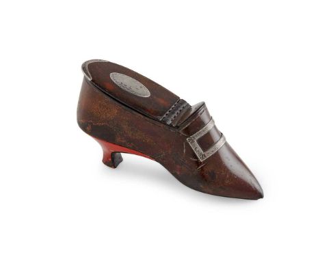 A GEORGE III NOVELTY LEATHER SHOE SNUFF BOX CIRCA 1775 modelled as a gentleman's shoe with a painted red heel, applied white 