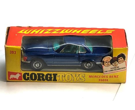 Corgi 393 Mercedes Benz 350sl boxed, in good condition as shown 