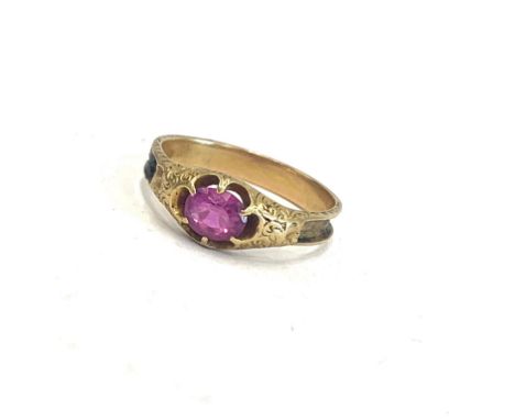 Antique / Georgian gold and ruby mourning ring, missing hair to the band, no hallmarks, but tests as high carat gold, approxi