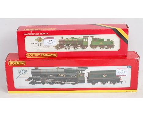 Hornby R2530 BR lined green 'King William III' engine and tender box containing 'King Edward I' BR engine and tender detail a
