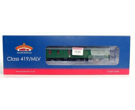 A Bachmann 31-265 (BR (SR) late multiple unit green motor luggage van, DCC ready (M-BM)