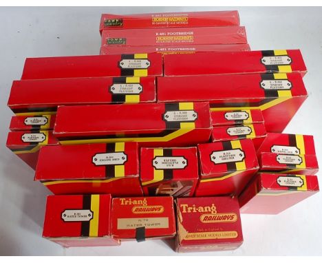 Box containing large quantity of Hornby accessories including 3x R481 footbridges (M) quantity of R460 straight platforms, R5
