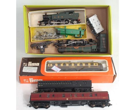 Mixed make model railway items Farish 2-6-2 GWR tank engine re-wheeled and new motor fitted, dismantled Hornby Dublo green 0-