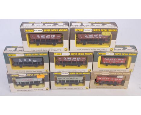 8 Wrenn wagons including 3 x W5502 limited edition bauxite ''Weaver Transport'', W5500 limited edition bauxite ''Barnsley Col