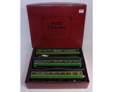 ACE trains 3 car Southern EMU set with grey roofs and illuminated rear red light, code CI/S, very slight indentation and smal