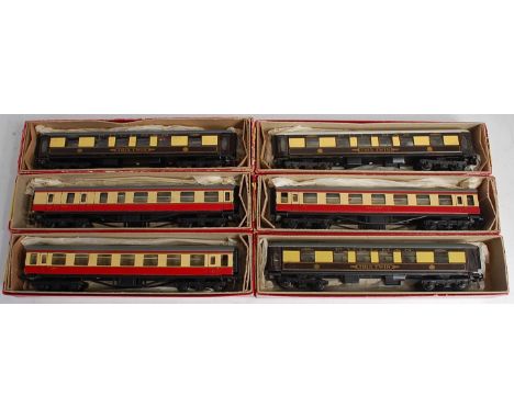 3 Trix Twin Railway scale length Pullman Cars with lights (G-BG) scale length BR red/cream 1st class brake 2nd and restaurant