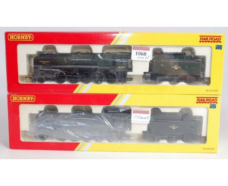 2 Hornby railroad class 9F engine and tenders R2785 BR green ''Evening Star'' (G-BG) and R2880 BR black No 92221 (G-BG)
