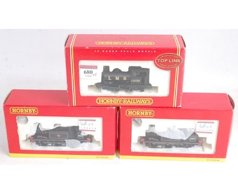 Hornby R2065 LMS black 0-4-0 'Pug' saddle tank engine (M-BM), R2165A and R2165B both BR black terrier tank engines (M-BM), al