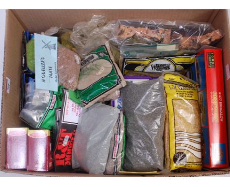 Large box containing quantity of scenic items including 22 boxed 00 vehicles for track side and Cararama (M-BM) 15+ packets o