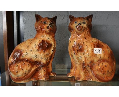 Pair of ceramic cats - Approx H: 32cm