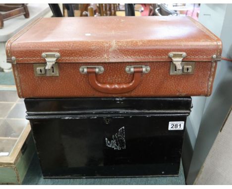 Vintage leather case and metal trunk