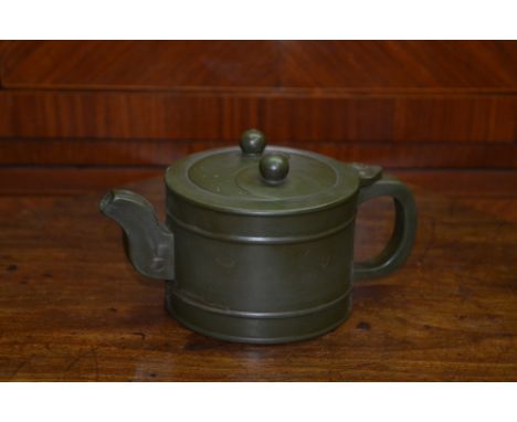 Chinese pottery teapot, green glaze cylindrical body with loop handle, cover with two ball handles, H10cm 