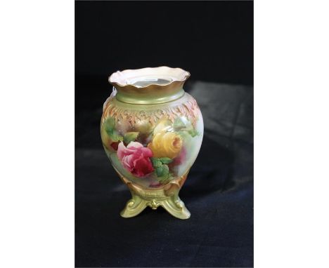 Royal Worcester vase, 14 cm in height