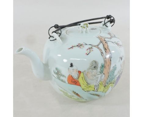 A Chinese porcelain teapot, 12cm tall