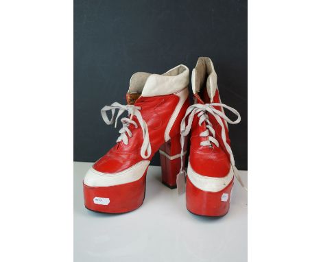 Pair of vintage Succhi Ladies platform shoes in red &amp; white 