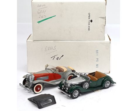 Franklin Mint, 1:24 scale, 1938 Alvis 4.3 Litre &amp; 1935 Duesenberg SSJ Convertible, a boxed&nbsp;Car pair. &nbsp;Although 