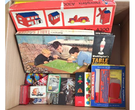 Triang, Waddington's &amp; Similar, a boxed and unboxed group of "Vintage" Games. Includes "Table Soccer" with others. Althou