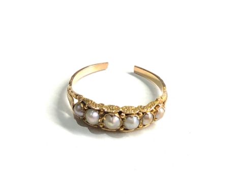 Victorian 18ct gold pearl ring weight 1.2g broken shank 