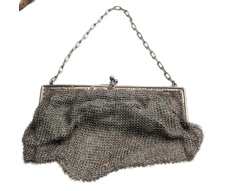 Vintage silver chain mail purse weight 150g 