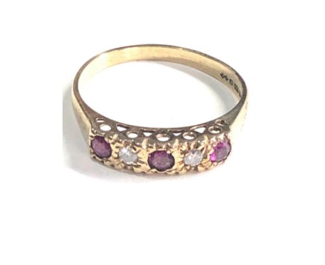Vintage 9ct gold diamond &amp; ruby ring weight 2g 
