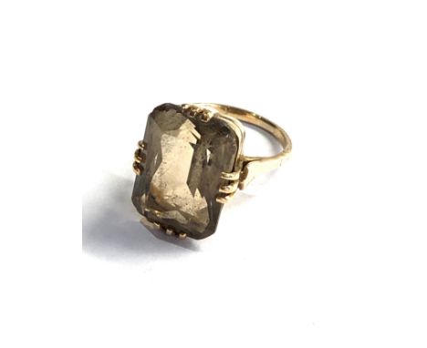 9ct gold vintage smoky quartz cocktail ring (7.2g) 