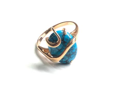 14ct gold vintage turquoise cocktail ring (4.6g) 