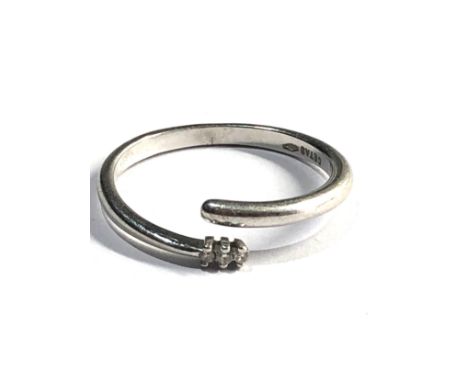 18ct white gold diamond ring by CETAS (3.1g) 