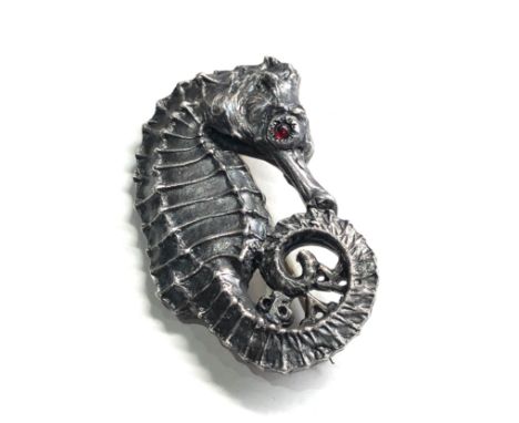 Vintage silver seahorse brooch 