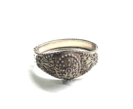 Vintage silver bangle 