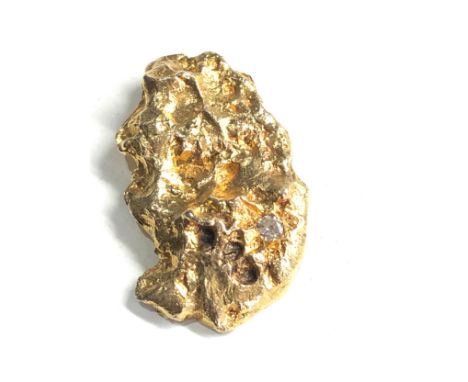 Vintage 9ct gold diamond nugget pendant weight 14.3g 