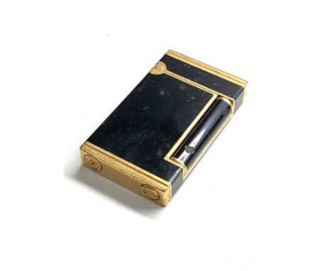 Vintage dupont cigarette lighter 