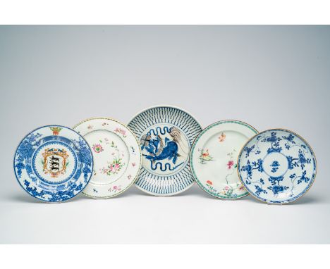 Full title: Five various Chinese blue, white, famille rose and copper-red plates and dishes, Kangxi and laterDescription:Dia.