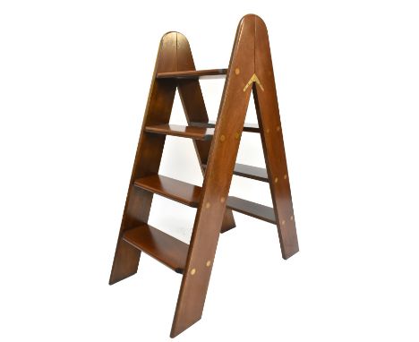 A set of&nbsp;reproduction&nbsp;mahogany folding step ladders with brass hinges,&nbsp;height 95cm.Additional InformationMinim