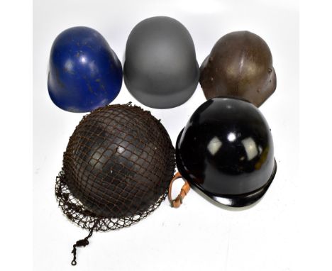 Five military and public service helmets comprising Czechoslovakian MK53 Civil Defence Fire Service, Danish Mode 48, Bulgaria
