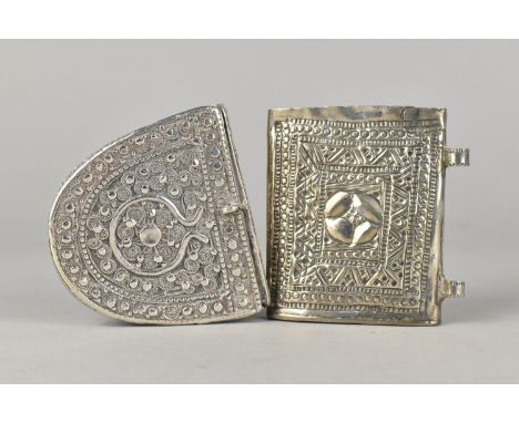 A Vintage Indian White Metal Notebook Holder and Horseshoe Shaped Vesta Box