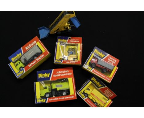 DINKY - 5 boxed Dinky vehicles to include a Refuse Wagon (978) a Johnston Road Sweeper (449), a 'Convoy' Dumper Truck (382), 