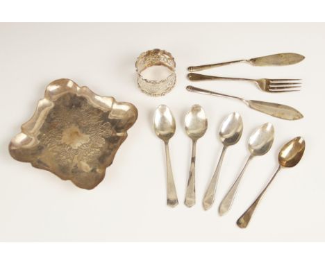 A silver pin dish, William Bush &amp; Son Ltd, Sheffield 1959, of shaped square form on four raised feet, with floral wreath 