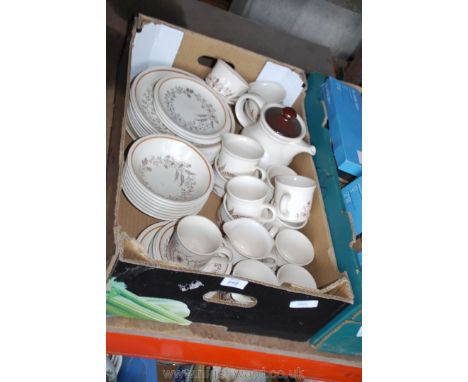 A large quantity of Biltons part dinner and tea service.