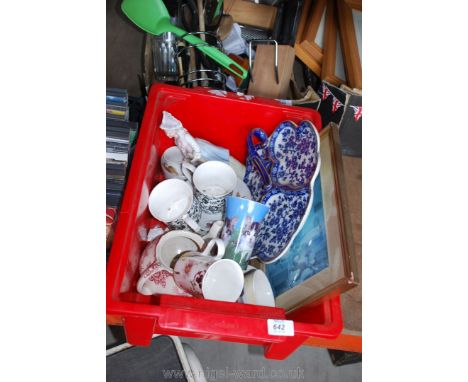 A quantity of miscellaneous china to include Royal Worcester Evesham saucers a/f, three hors d'oeuvres dishes etc.