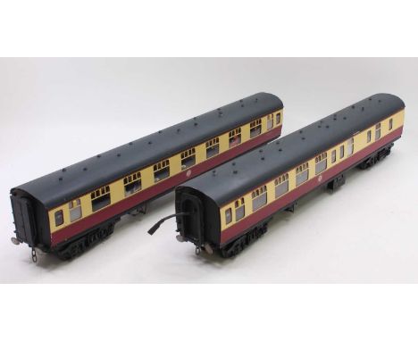 A pair of Gauge 1 MK1 Crimson and Cream Passenger Coaches, appear to be made from kits, electrical fittings for light operati