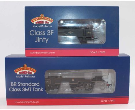 A Bachmann Branchline boxed locomotive group, two examples to include No. 31-977 BR Standard Class 3MT tank loco No. 82016, t