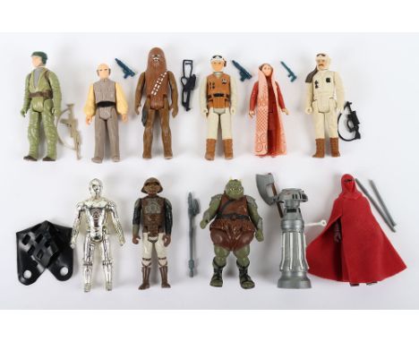 Vintage Star Wars Eleven loose action figures Kenner, Complete with original weapons, one weapon is broken, Leia Bespin full 